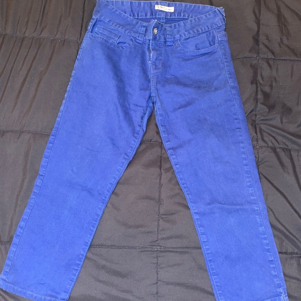 Guess capri pants